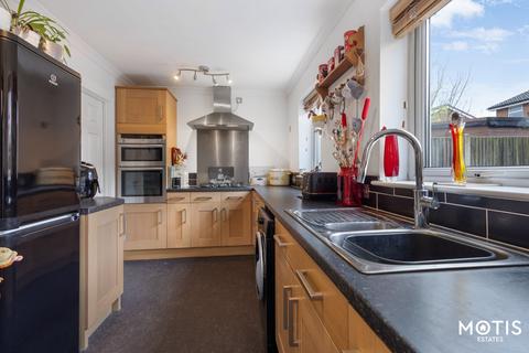 2 bedroom semi-detached house for sale, Wood Cottage Lane, Folkestone, CT19