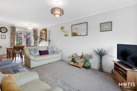 2 bedroom semi-detached house for sale, Wood Cottage Lane, Folkestone, CT19