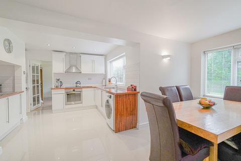 11 Crabmill Close, Knowle, Solihull, B93 0NW