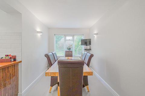 11 Crabmill Close, Knowle, Solihull, B93 0NW