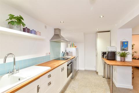 1 bedroom apartment for sale, Brunswick Place, Hove, East Sussex