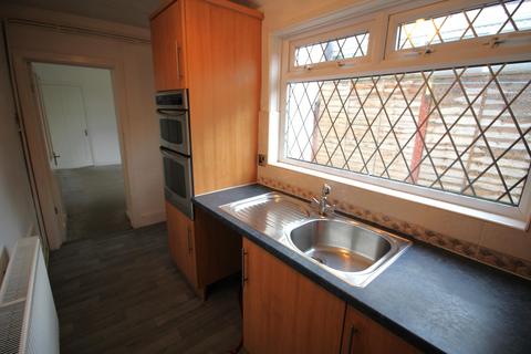 3 bedroom terraced house to rent, Ada Street, Ramsbottom, BL0