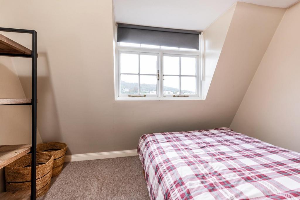 Flat 7, 31, Grosvenor Place Bath, BA1 6 BA-12.jpg