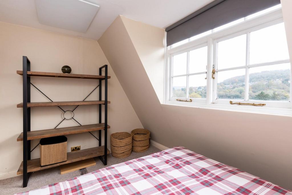 Flat 7, 31, Grosvenor Place Bath, BA1 6 BA-13.jpg