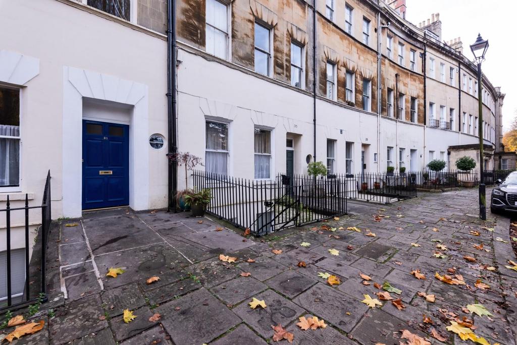 Flat 7, 31, Grosvenor Place Bath, BA1 6 BA 3.jpg