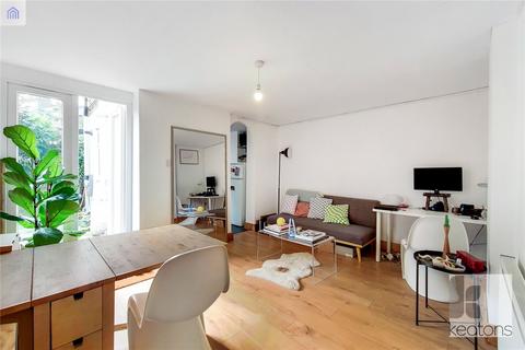 1 bedroom terraced house to rent, Paragon Road, London, E9