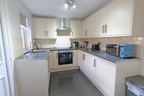 3 bedroom terraced house for sale, Colne Road, Earby, BB18