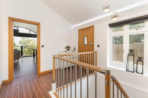 4 bedroom detached house for sale, Lower Woodside Road, Wootton Bridge, Ryde