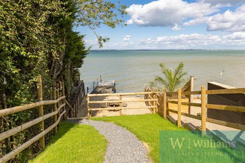 4 bedroom detached house for sale, BEACH FRONTAGE, Woodside Road, Wootton