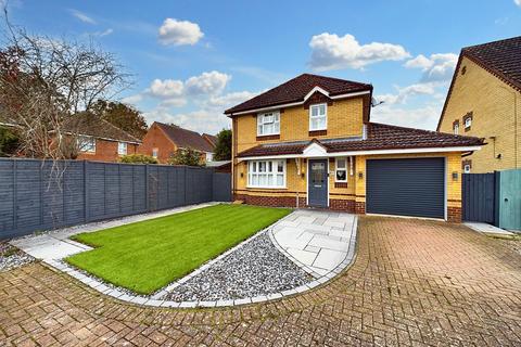 4 bedroom detached house for sale, Mallow Road, Thetford, IP24