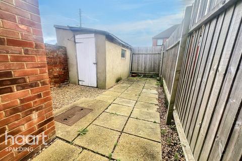 34 Willow Walk, Spalding, PE11 1UX
