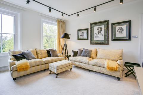 2 bedroom apartment for sale, Regents Park, London NW1