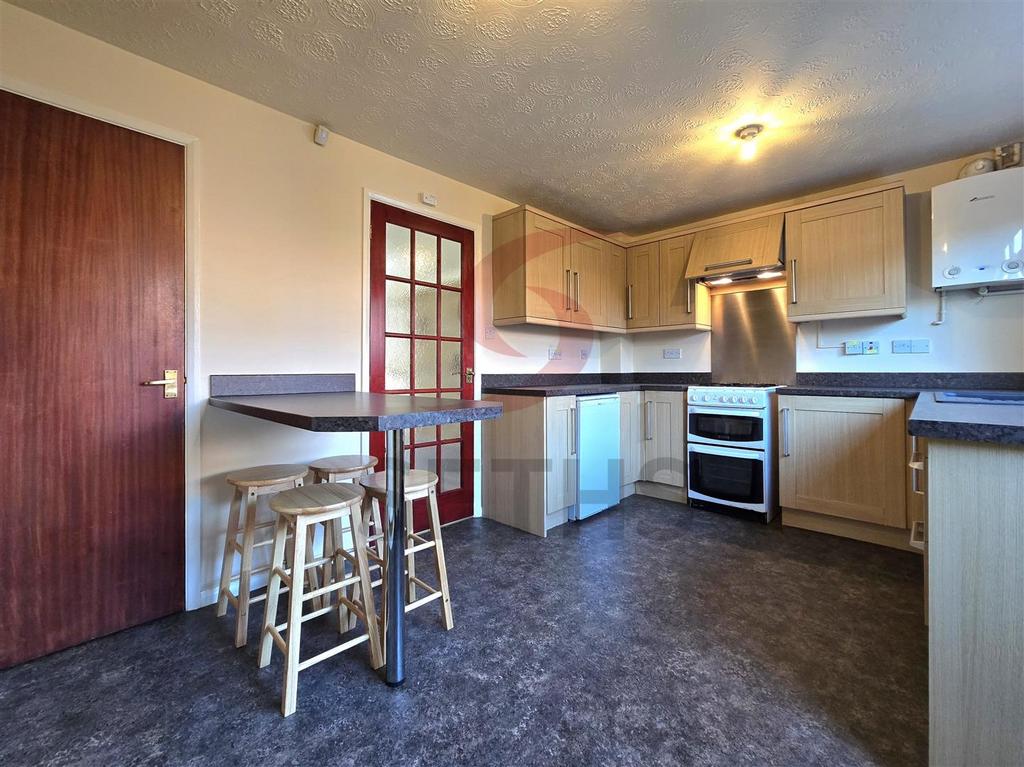 Kitchen/Dining Area