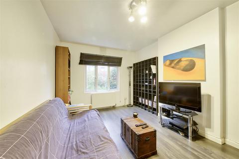 2 bedroom apartment for sale, Brixton Hill Court, Brixton SW2