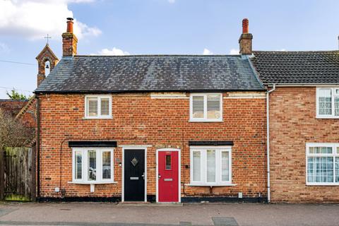 3 bedroom cottage for sale, Clifton Road, Shefford, SG17