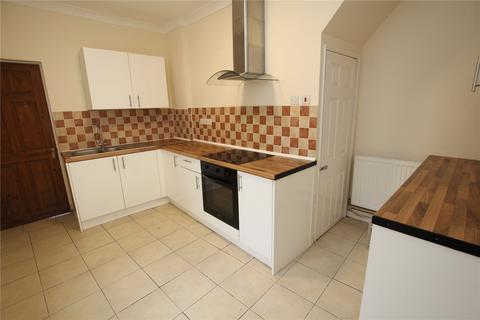 3 bedroom end of terrace house to rent, William Street, Swindon, Wiltshire, SN1