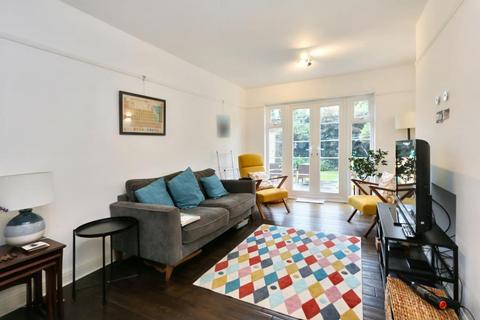 5 bedroom terraced house to rent, Catherine Road, Surbiton KT6