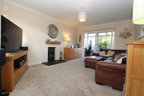 3 bedroom detached house for sale, Chalvington Road, Chandler's Ford, Eastleigh