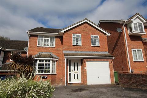 4 bedroom detached house for sale, Athena Close, Fair Oak, Eastleigh
