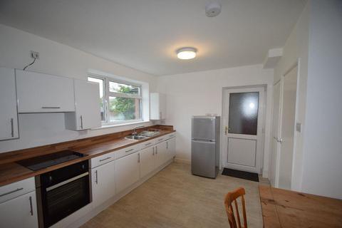 5 bedroom terraced house to rent, 13 Victoria Park