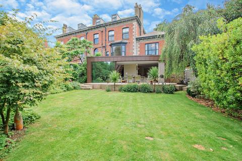 6 bedroom semi-detached house for sale, Wallands Crescent, Lewes, East Sussex