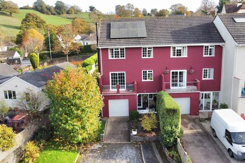 3 bedroom end of terrace house for sale, Beverley Way, Newton Abbot TQ12