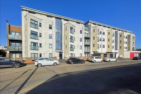 2 bedroom apartment to rent, Victory Park Road, Addlestone, Surrey, KT15