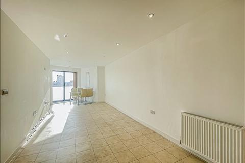 2 bedroom apartment to rent, Victory Park Road, Addlestone, Surrey, KT15