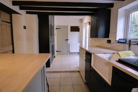 18 Ellingham Road, Attleborough, NR17 1YQ