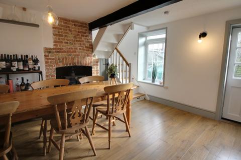 18 Ellingham Road, Attleborough, NR17 1YQ