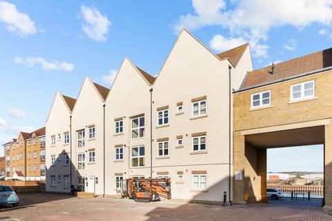 2 bedroom ground floor flat for sale, Bonaventure, Sussex Wharf, Shoreham Beach