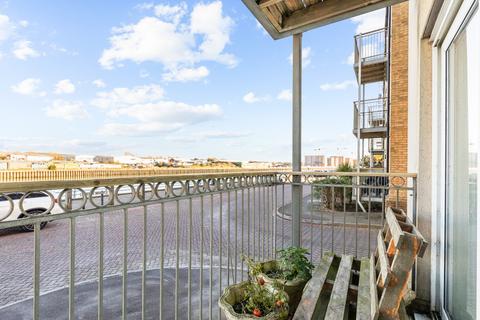 2 bedroom ground floor flat for sale, Bonaventure, Sussex Wharf, Shoreham Beach