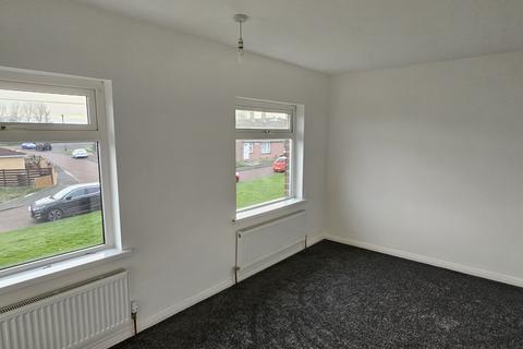 2 bedroom semi-detached house to rent, Eastlands, Blaydon-on-Tyne NE21