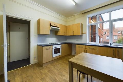 2 bedroom apartment for sale, St. Marys Road, Cromer