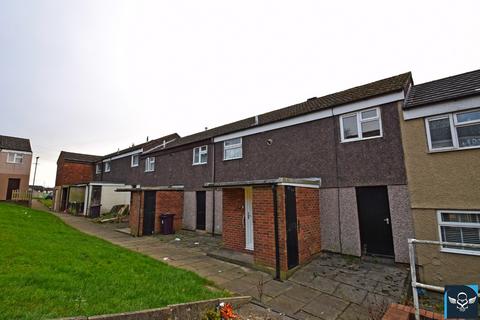 3 bedroom townhouse for sale, Aylesbury Walk, Burnley