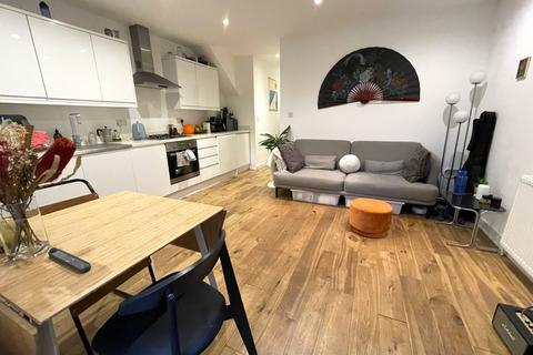 1 bedroom flat to rent, Birstall Road, London N15