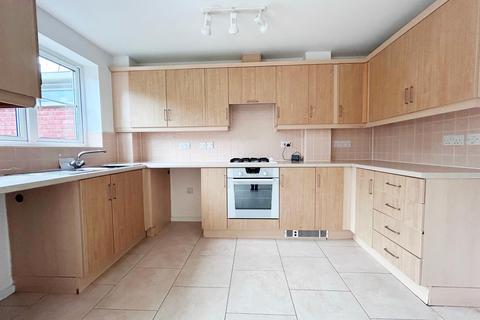 3 bedroom terraced house to rent, Moorend Road , Cheltenham GL53