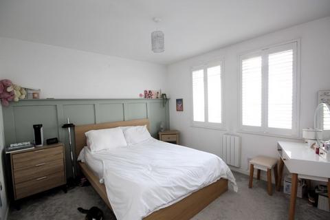 1 bedroom flat to rent, Leckhampton Place, SW2