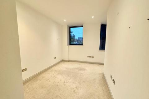 1 bedroom flat to rent, 30 York Road, SW11