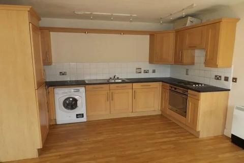 3 bedroom flat to rent, Avondale Road, CR2