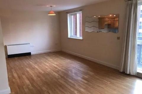 3 bedroom flat to rent, Avondale Road, CR2