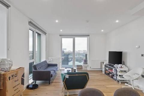 2 bedroom flat to rent, Elmira street, SE13