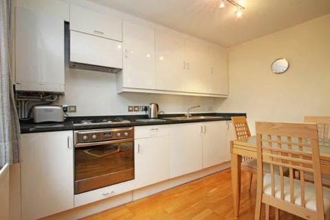 2 bedroom flat to rent, Lower Marsh, London SE1