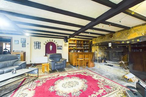 6 bedroom barn conversion for sale, Hodgson Fold, Bradford