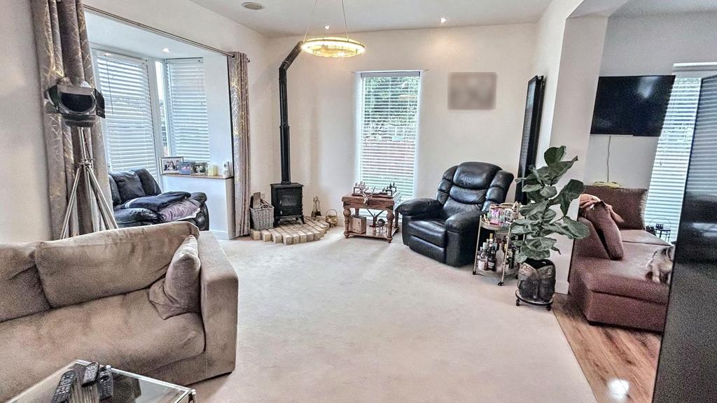 Lounge Additional (1)