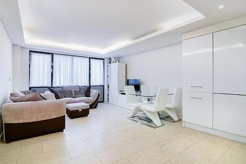 2 bedroom flat to rent, Leman Street, Aldgate, London, E1