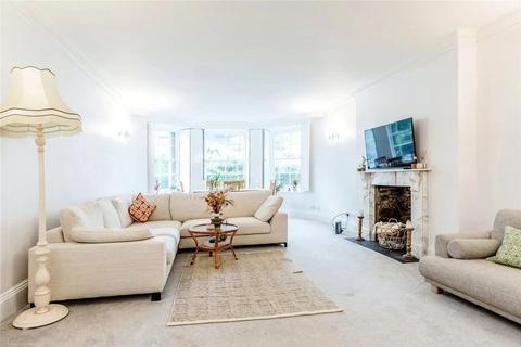 2 bedroom flat to rent, Totteridge House, SW11