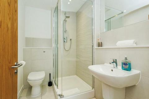 2 bedroom flat to rent, Alliance Court, SE15