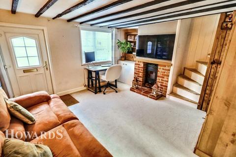 2 bedroom cottage for sale, Grove Road, Beccles