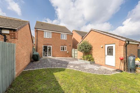 4 bedroom detached house for sale, Field Sidings Way, Kingswinford, DY6 7AR